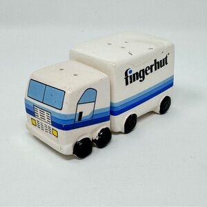 Vintage Fingerhut Truck Salt and Pepper Shaker Set